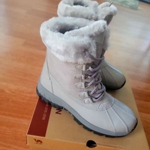 Grey snow boots